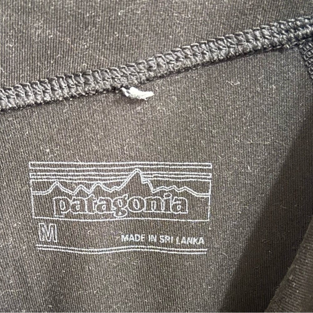 Patagonia Women’s Centered Crops Leggings Black Size M - Picture 6 of 7